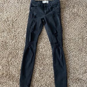 Garage black ripped jeans